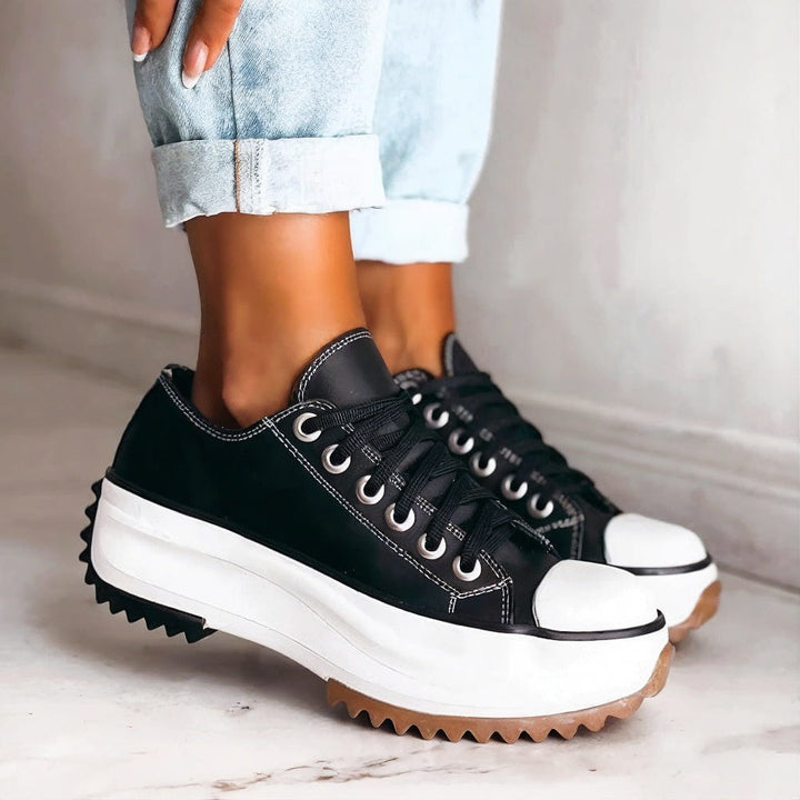 Leis | Pain Relieving Sneakers