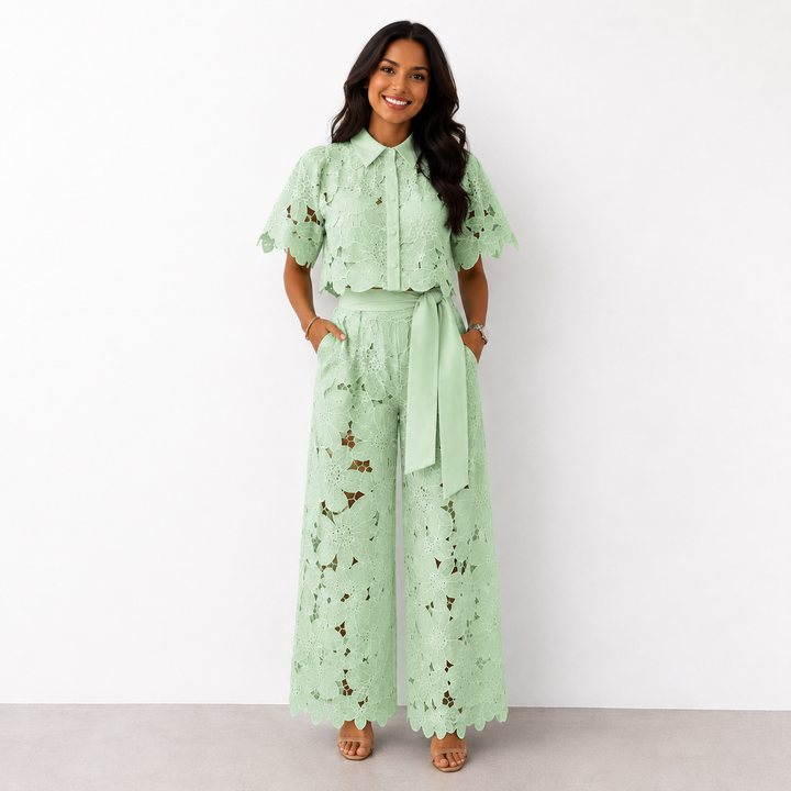 Arielle |  Comfortable Set