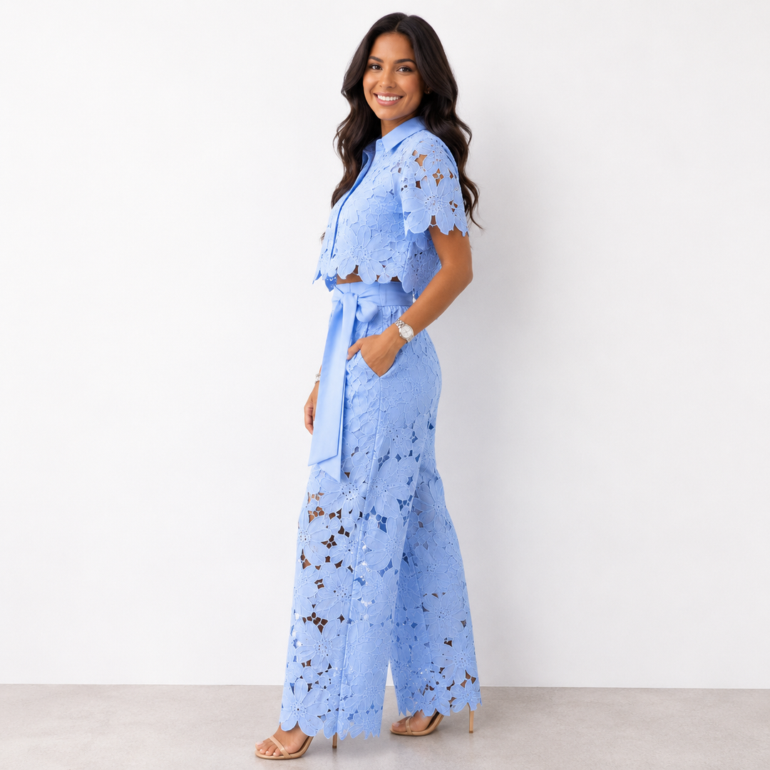 Arielle |  Comfortable Set
