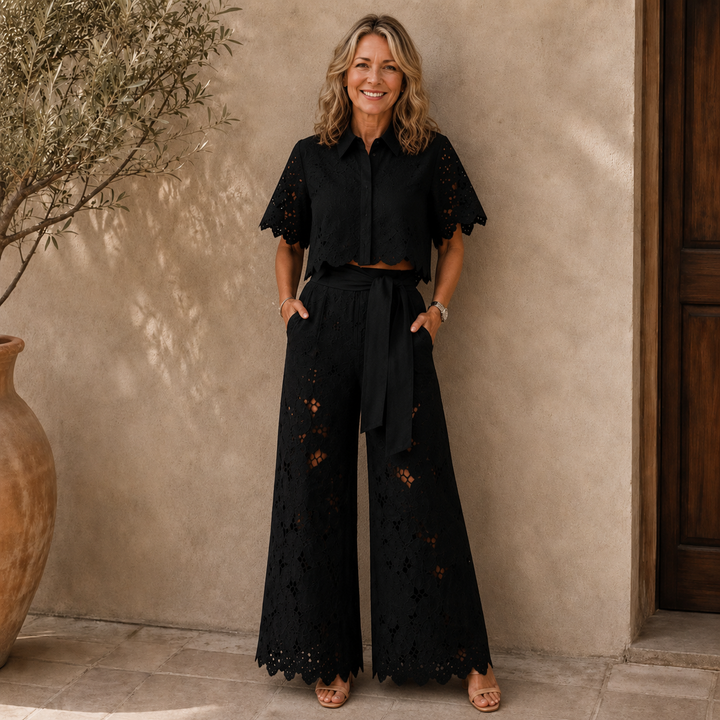 Arielle |  Comfortable Set